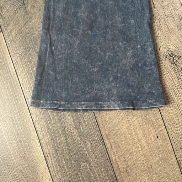 Women’s chatoyant stonewashed pants size medium - Picture 5 of 5